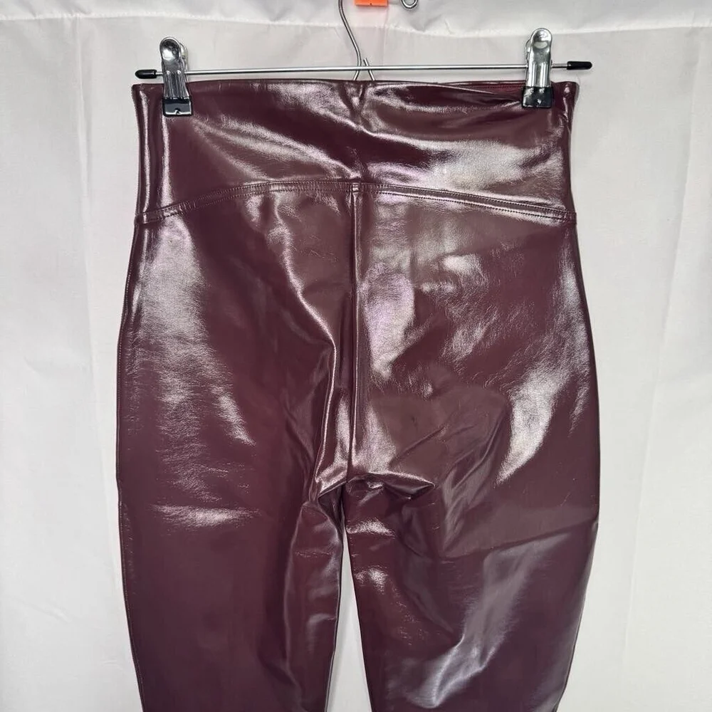 SPANX Faux Patent Leather Liquid Gloss Leggings Pants Ruby Size Medium NEW - Picture 9 of 14